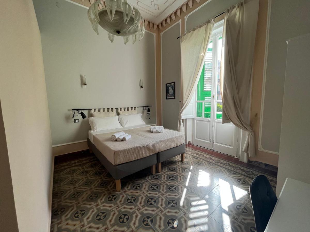 Epoque Bed And Breakfast 墨西拿 外观 照片
