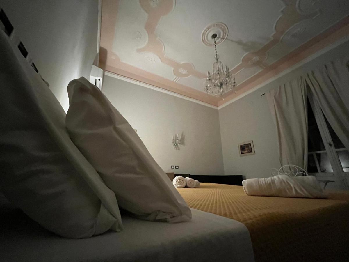 Epoque Bed And Breakfast 墨西拿 外观 照片