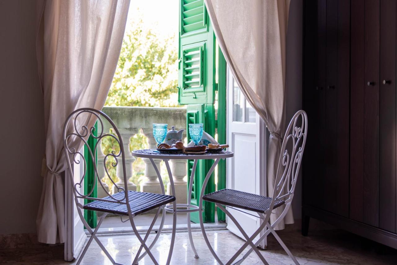 Epoque Bed And Breakfast 墨西拿 外观 照片
